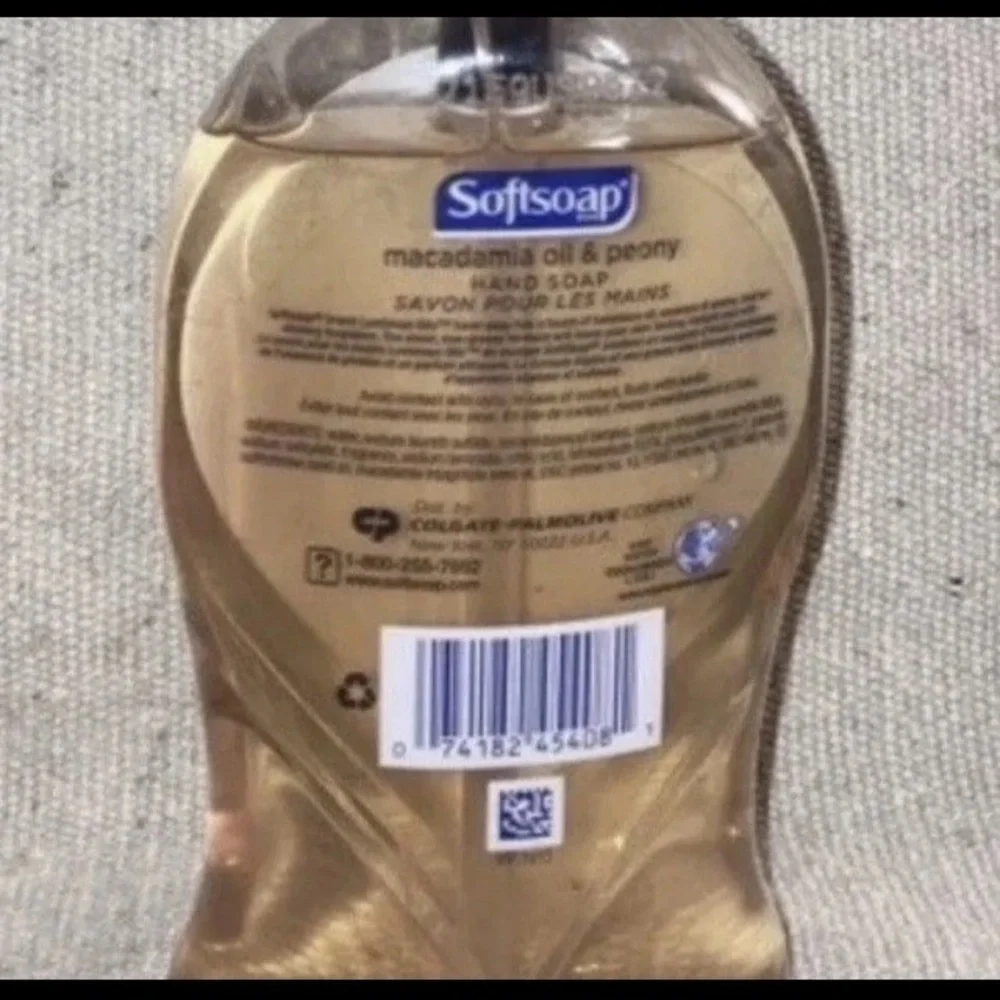Softsoap Luminous Oils Macadamia Oil & Peony Liquid Hand Soap 11.25 Oz New